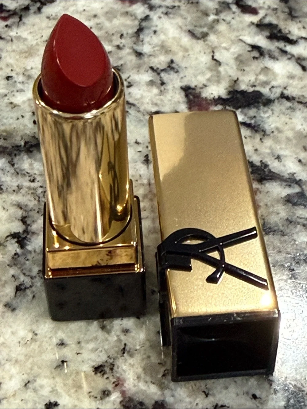 Yves Saint Laurent yves saint